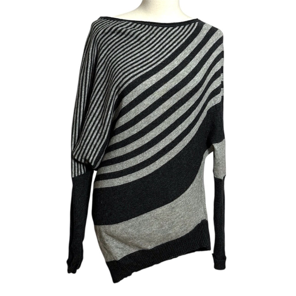 Divas Black & Gray Asymmetrical Stripe Knit Sweater Size S/M Minimalist
